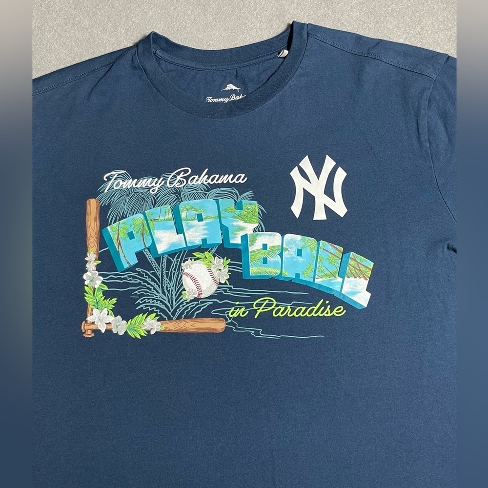 New York Yankees Tommy Bahama Play Ball T-Shirt Navy Blue Size XL MLB Cotton Tee - Picture 2 of 7